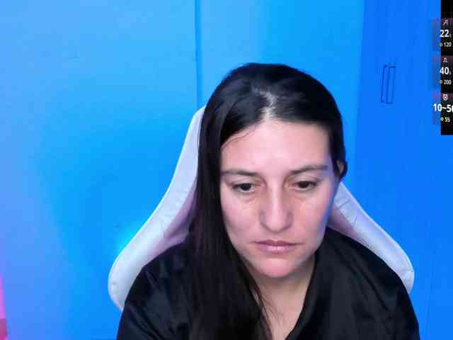 Saskyaajohnson webcam