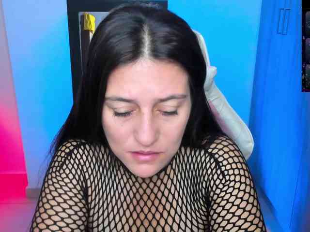 Saskyaajohnson webcam