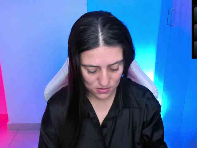 Saskyaajohnson webcam