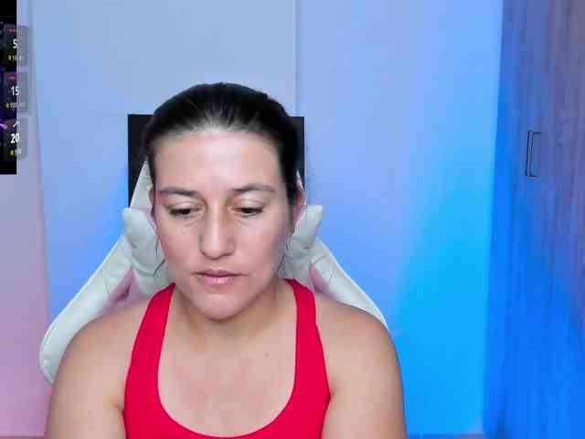 Saskyaajohnson webcam