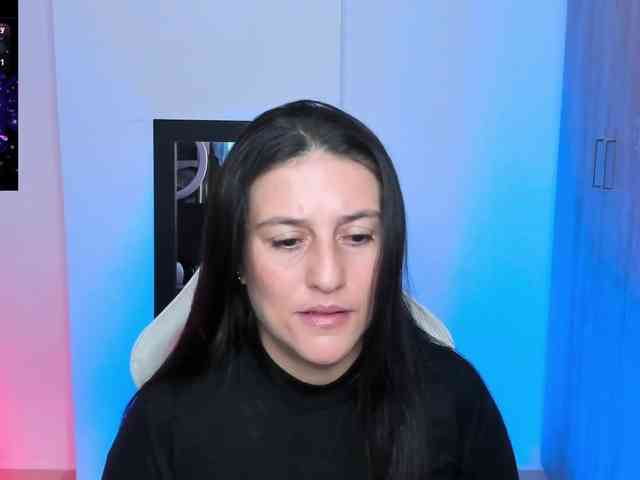 Saskyaajohnson webcam