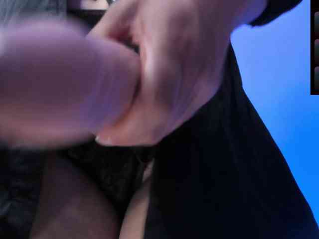 Saskyaajohnson webcam