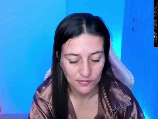 Saskyaajohnson webcam