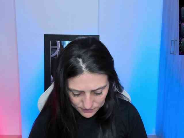 Saskyaajohnson webcam