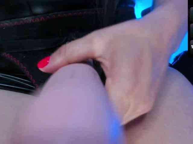 Saskyaajohnson webcam