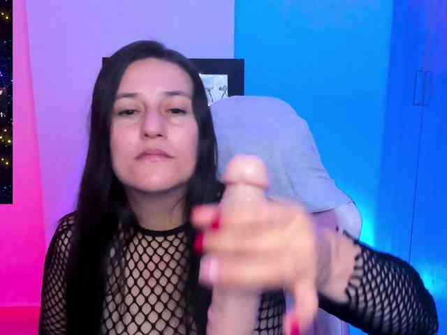 Saskyaajohnson webcam