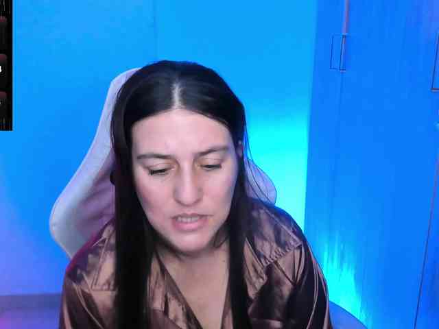 Saskyaajohnson webcam