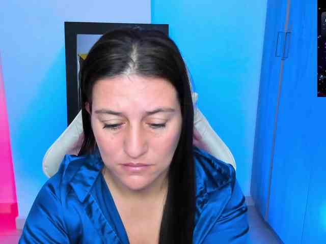 Saskyaajohnson webcam