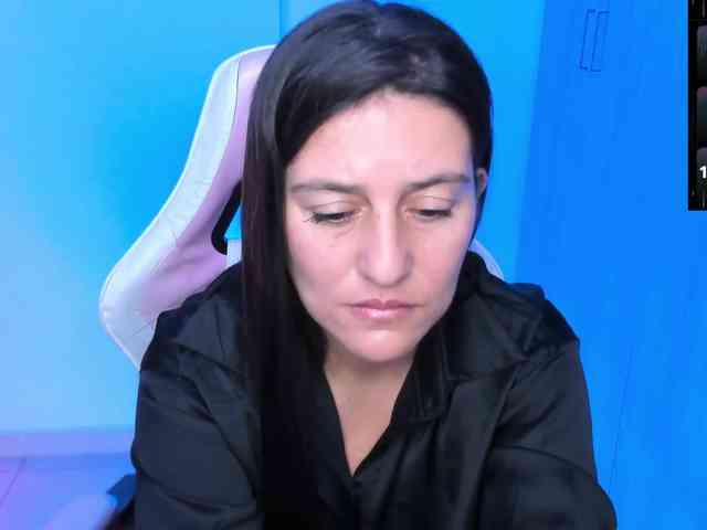 Saskyaajohnson webcam