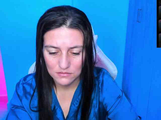 Saskyaajohnson webcam