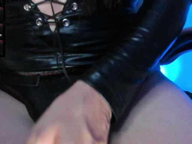 Saskyaajohnson webcam