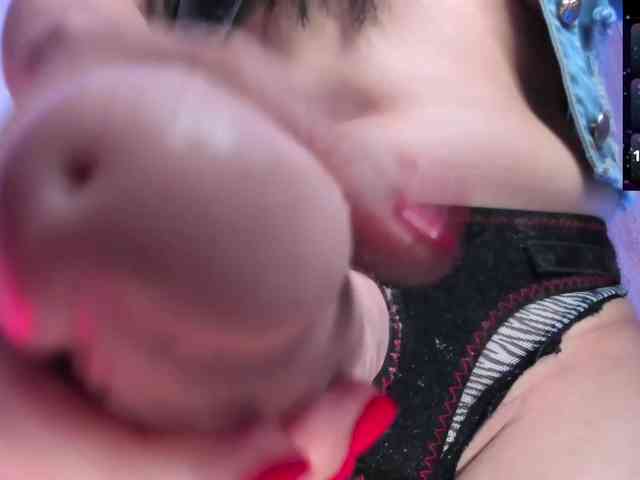 Saskyaajohnson webcam