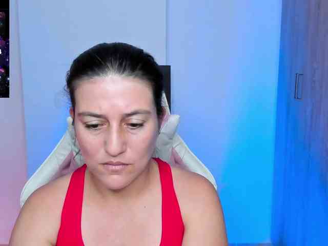 Saskyaajohnson webcam