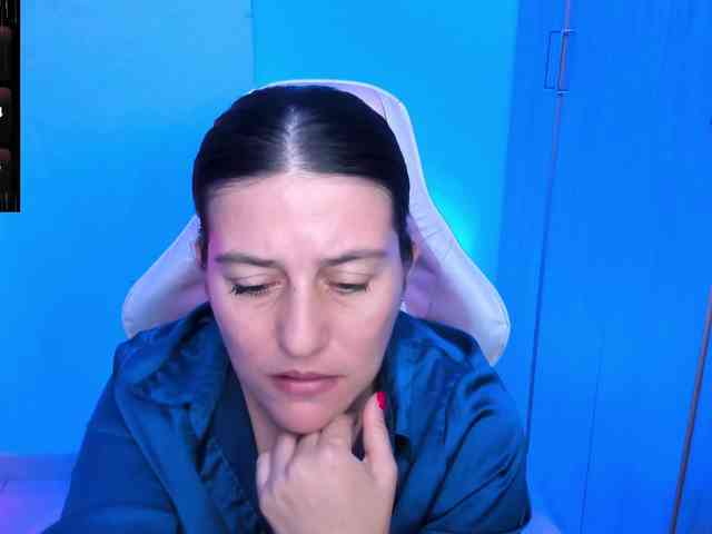 Saskyaajohnson webcam