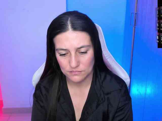 Saskyaajohnson webcam