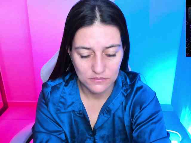 Saskyaajohnson webcam