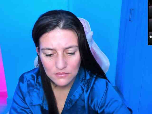 Saskyaajohnson webcam