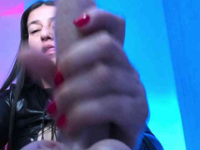 Saskyaajohnson webcam