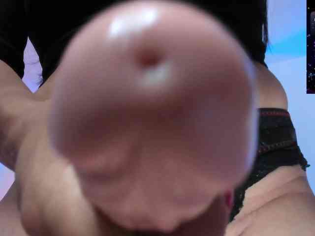 Saskyaajohnson webcam