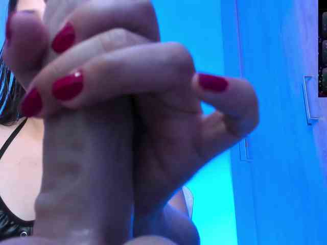 Saskyaajohnson webcam