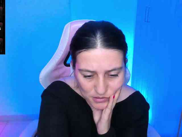 Saskyaajohnson webcam