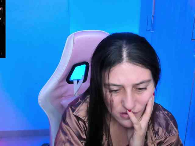 Saskyaajohnson webcam