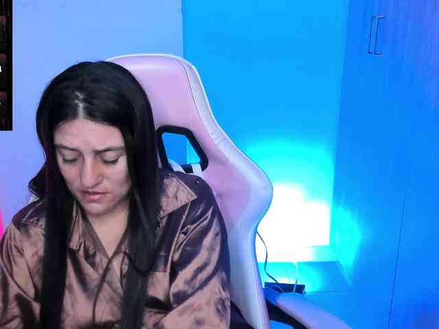 Saskyaajohnson webcam