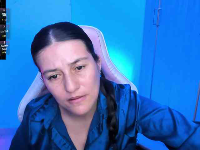 Saskyaajohnson webcam