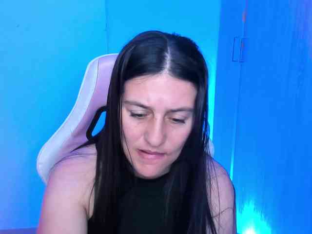 Saskyaajohnson webcam