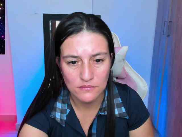 Saskyaajohnson webcam