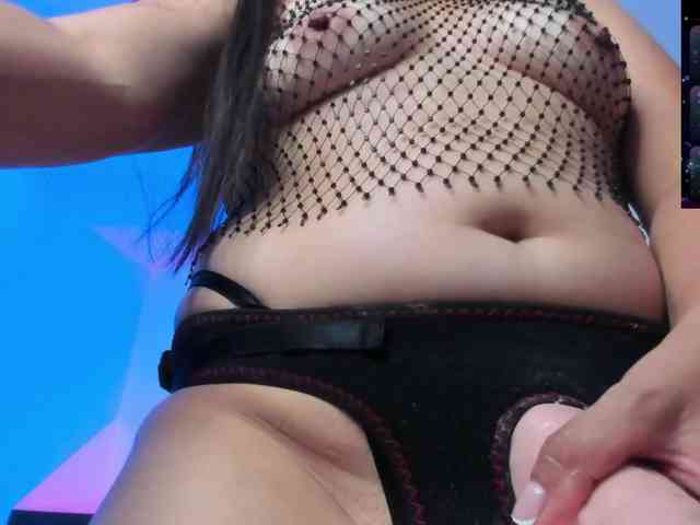 Saskyaajohnson webcam