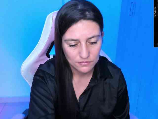 Saskyaajohnson webcam