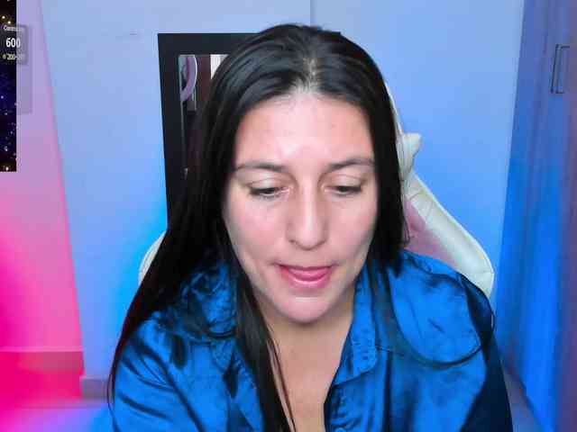 Saskyaajohnson webcam