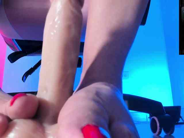 Saskyaajohnson webcam