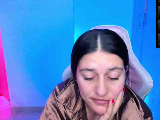 Saskyaajohnson webcam