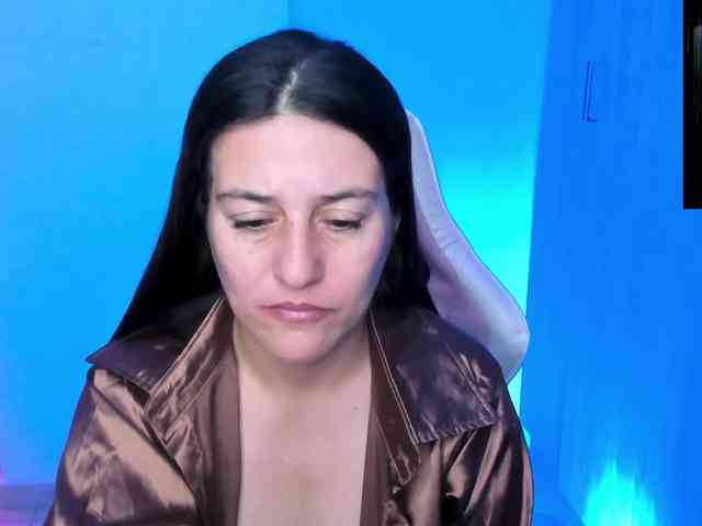 Saskyaajohnson webcam