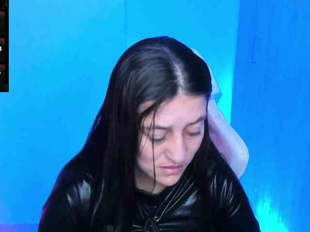 Saskyaajohnson webcam