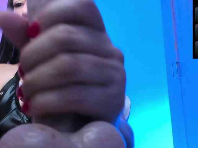 Saskyaajohnson webcam