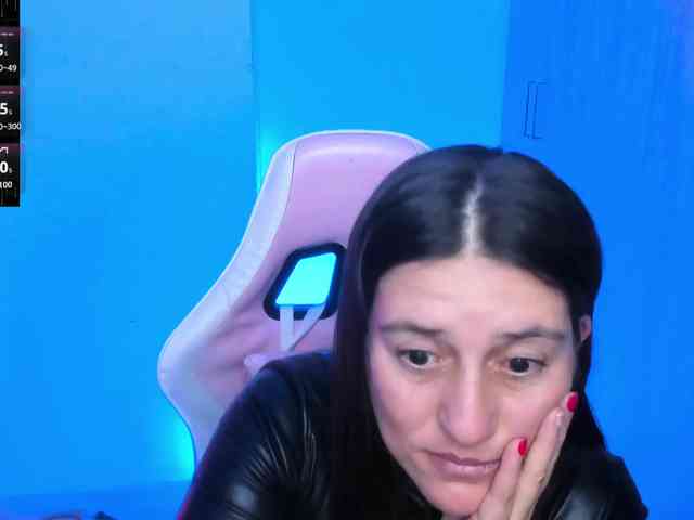 Saskyaajohnson webcam