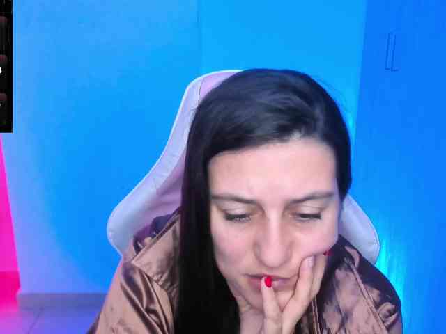 Saskyaajohnson webcam