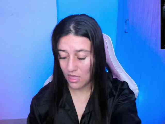 Saskyaajohnson webcam