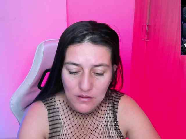 Saskyaajohnson Saskyaajohnson