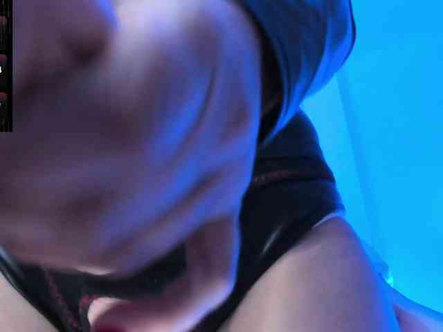 Saskyaajohnson webcam