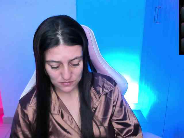 Saskyaajohnson webcam