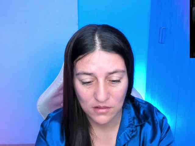 Saskyaajohnson webcam