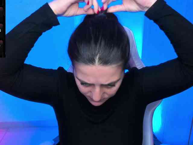 Saskyaajohnson webcam