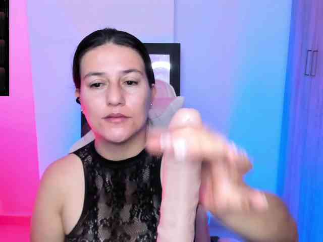 Saskyaajohnson webcam