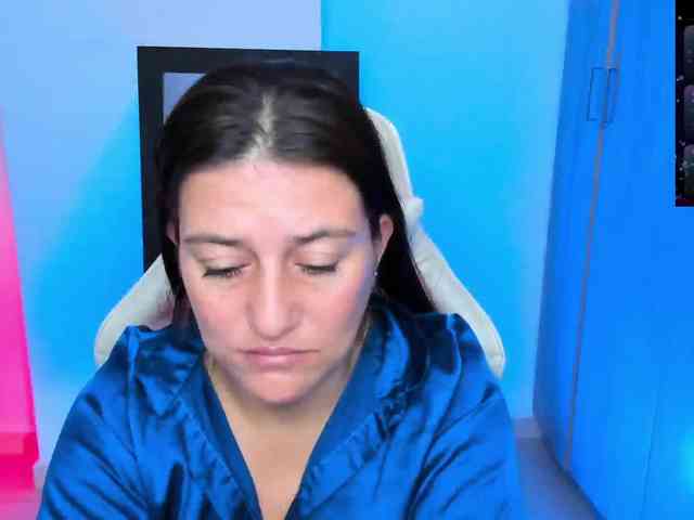 Saskyaajohnson webcam