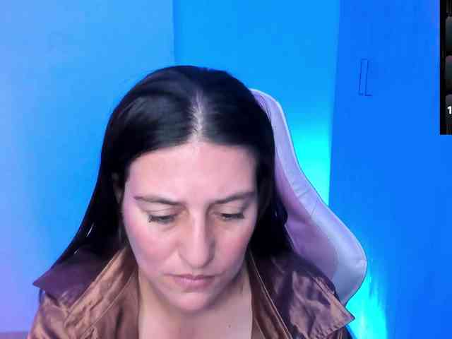 Saskyaajohnson webcam