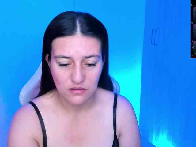 Saskyaajohnson webcam